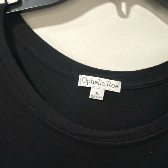 Black Short Sleeve Top - Picture 4 of 5